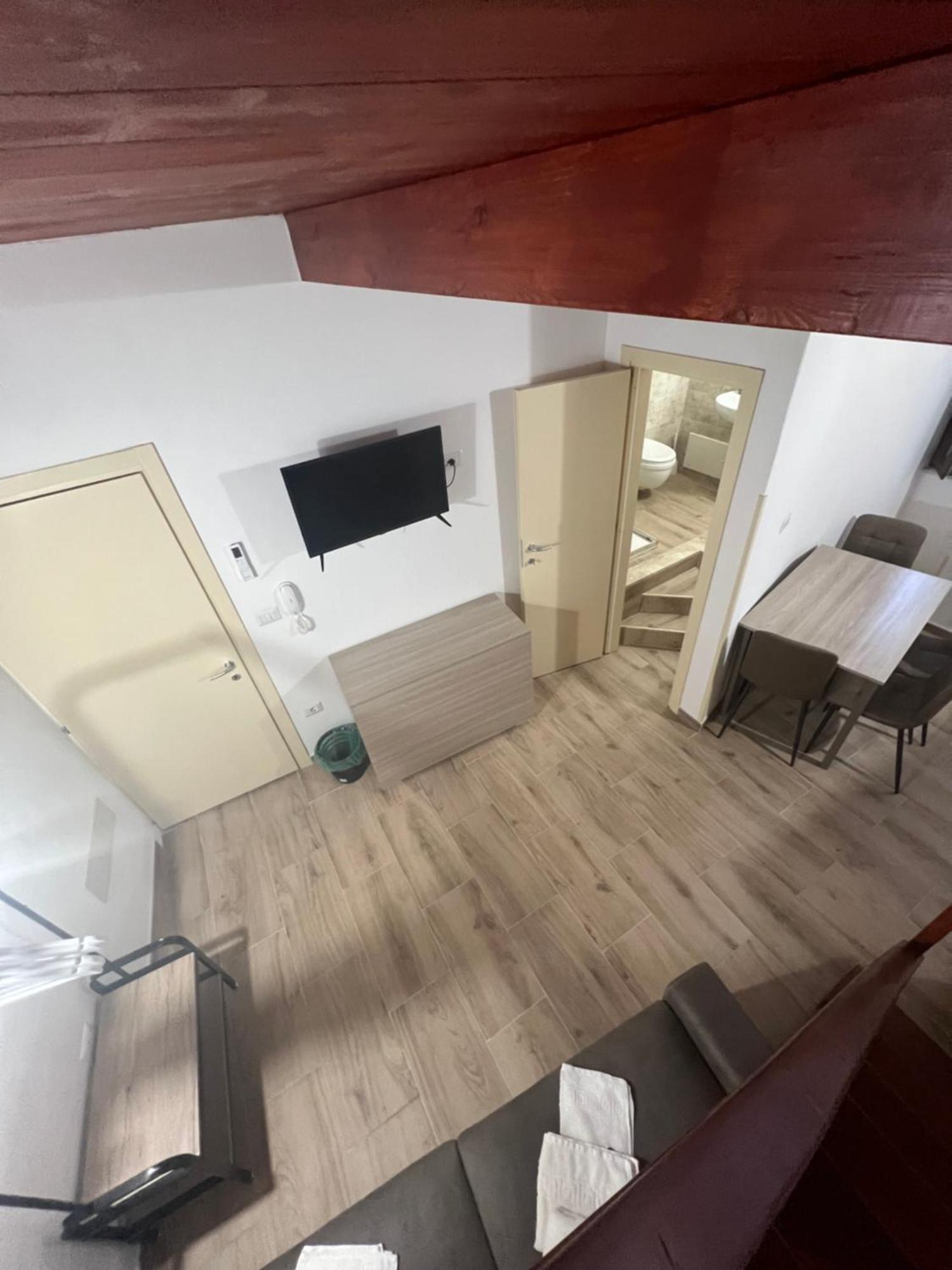 Station Rooms37 Сассари Экстерьер фото